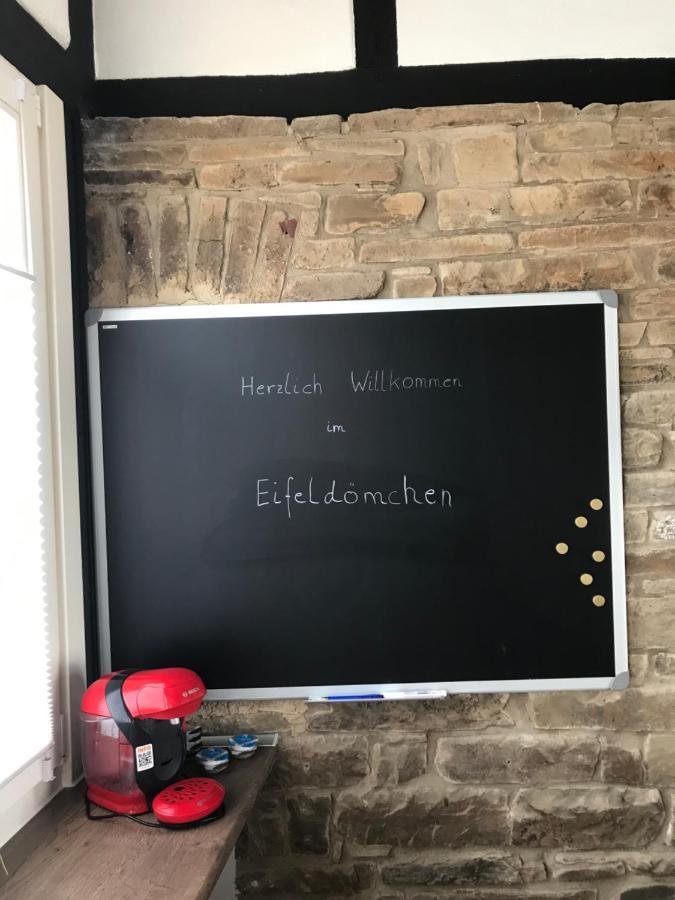 Ferienhaus Eifeldoemchen Villa Bad Munstereifel Bagian luar foto